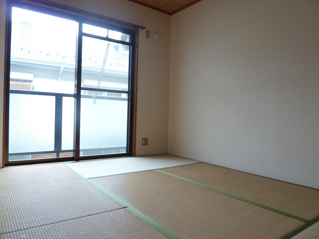 Other room space. Is a Japanese-style room to be able to spend leisurely.