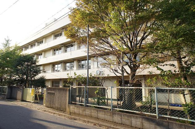 Primary school. 103m to Funabashi Municipal Miyamoto elementary school (elementary school)