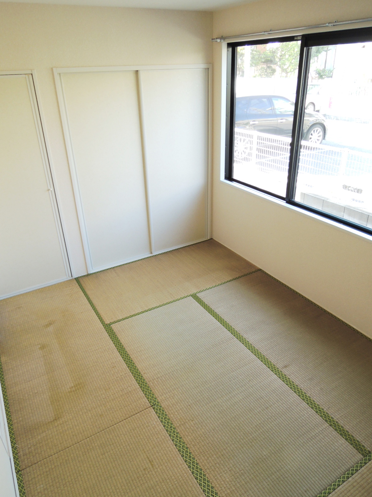 Living and room. Storage is wide Japanese-style room