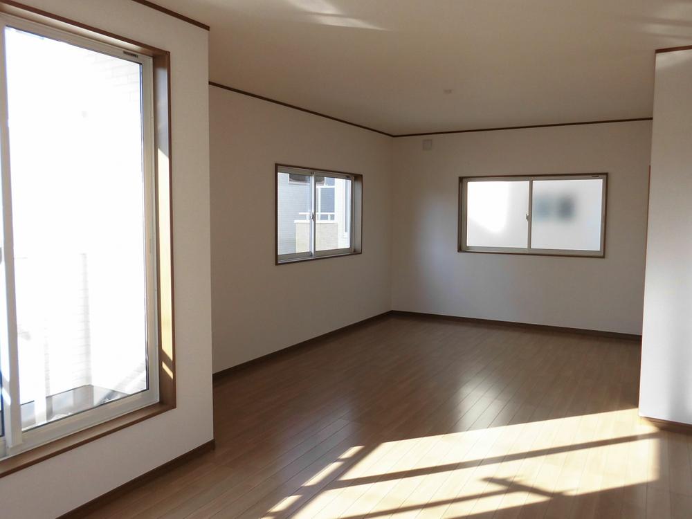 Living. Indoor (12 May 2013) Shooting