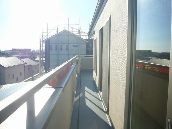 Balcony. Local (11 May 2013) Shooting