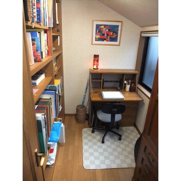 Non-living room. Study 2.9 Pledge