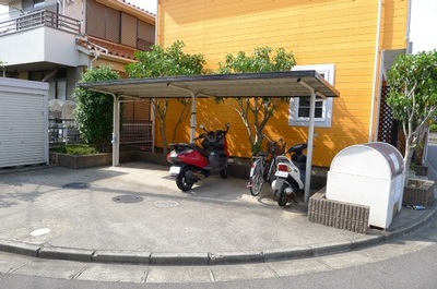 Other common areas. Bicycle-parking space