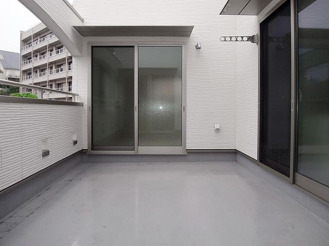 Balcony. You can enter and exit from the three-way roof balcony