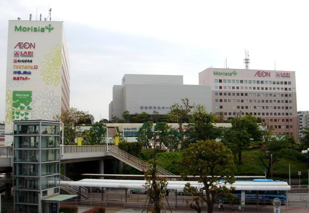 Shopping centre. JR Tsudanuma Station 1-minute walk from the South Exit.