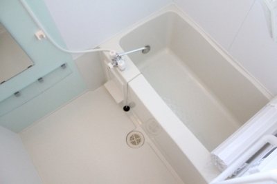 Bath. It is the bath ☆