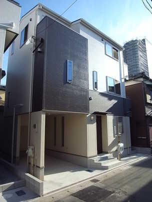 Local appearance photo