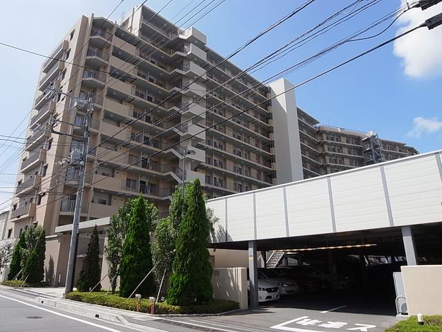 Local appearance photo. September 2006 Built