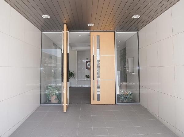 Local appearance photo. Hotel is like entrance