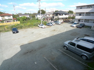 Parking lot