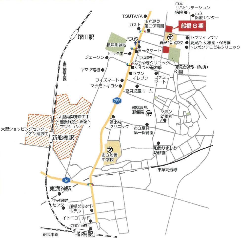 Local guide map. The mark, Natsumidai is elementary school. Is a subdivision located in the front of the eye