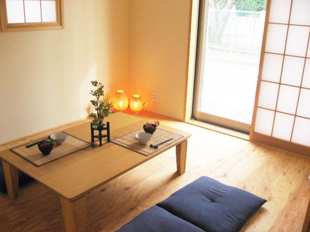 Non-living room. 19 Building model building Japanese-style room. Most of the healing spaceese-style room. It contains the tatami before occupancy.