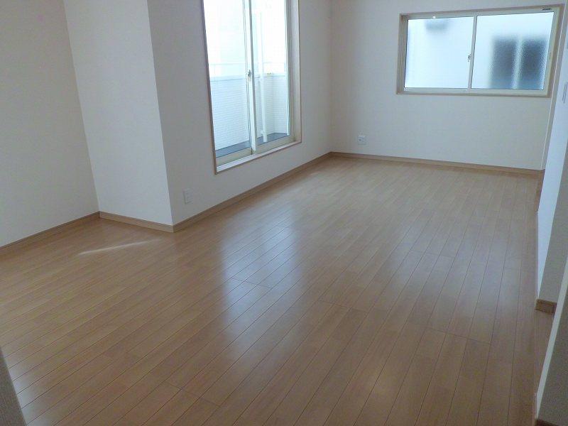 Living. 15.75 Pledge