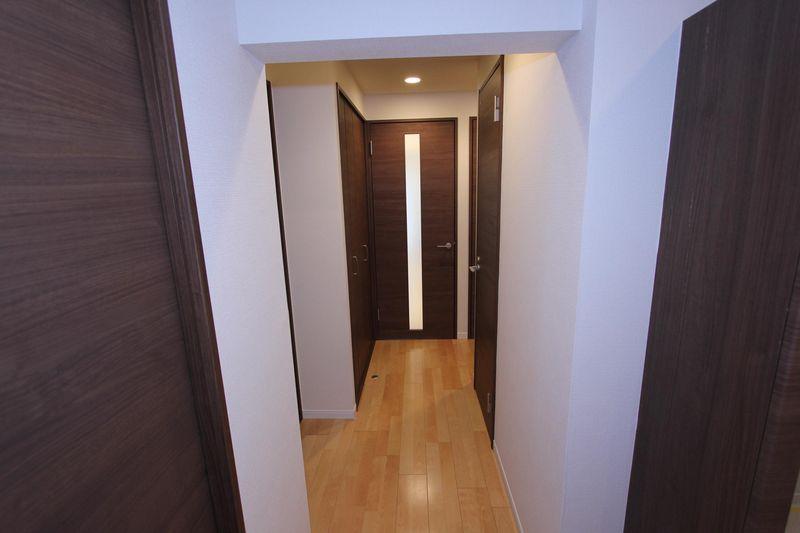 Entrance. Hallway Photo