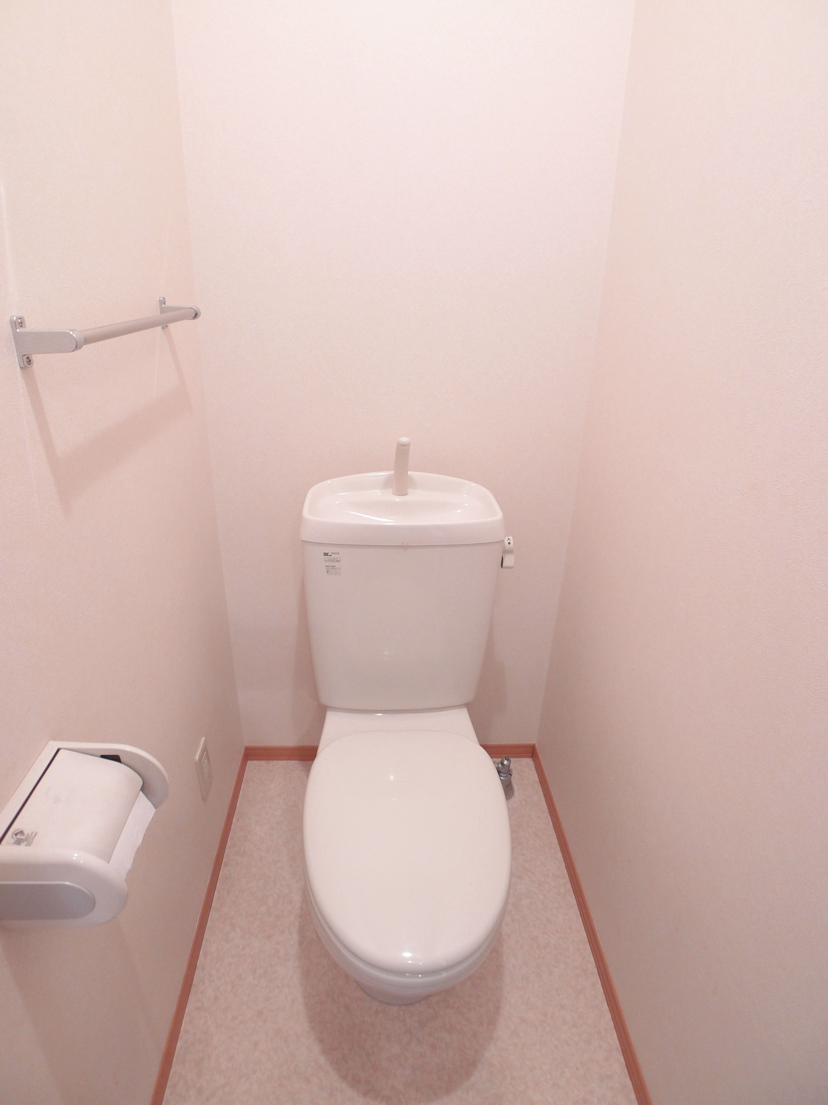 Toilet.  ☆ Able If brokerage commissions 0.525-month ☆ 