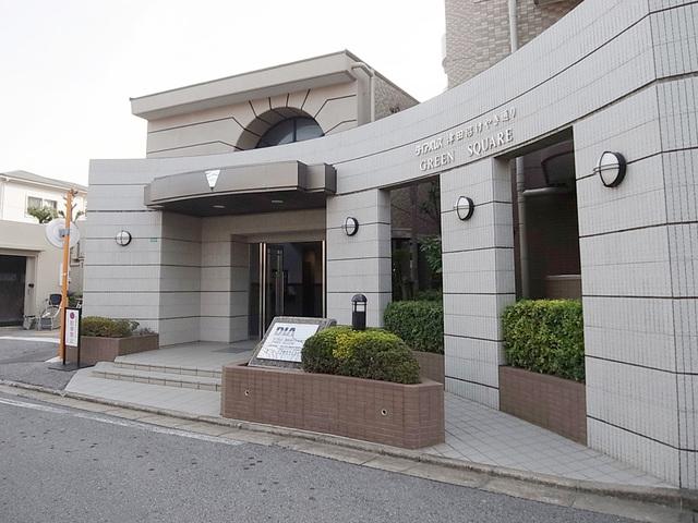 Local appearance photo. It is a profound sense of entrance