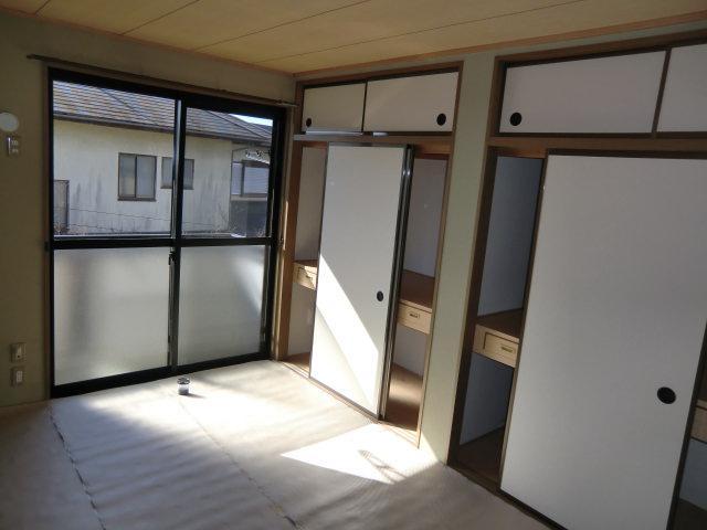 Other room space. Storage There are also plenty in 6 Pledge of tatami rooms