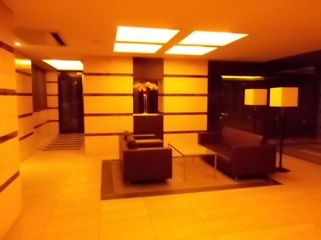 Entrance. Common areas