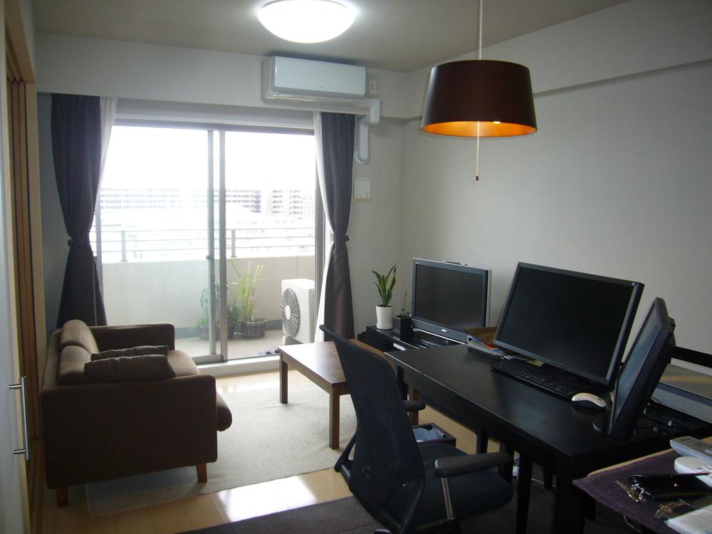 Living. Indoor (12 May 2013) Shooting