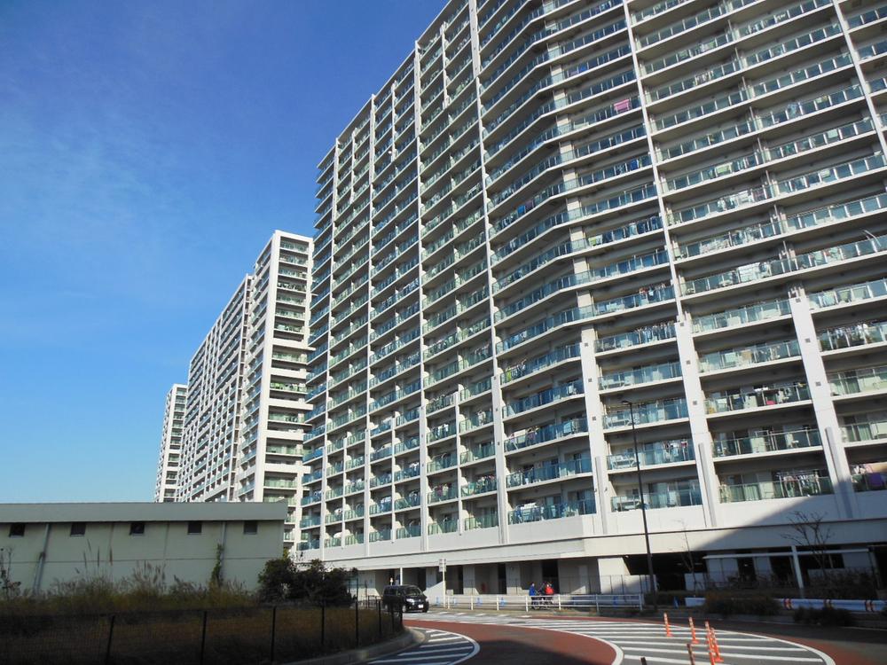 Local appearance photo. Appearance (12 May 2013) Shooting