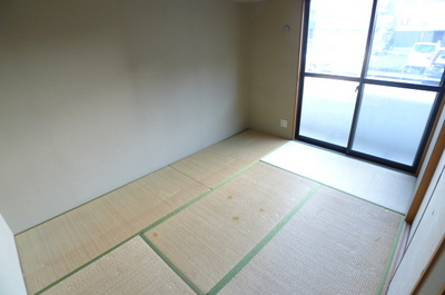 Living and room. Japanese-style room 6 quires