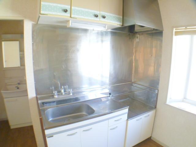 Kitchen. Bright kitchen with a bay window