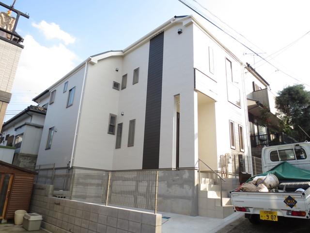 Local appearance photo. Than building north