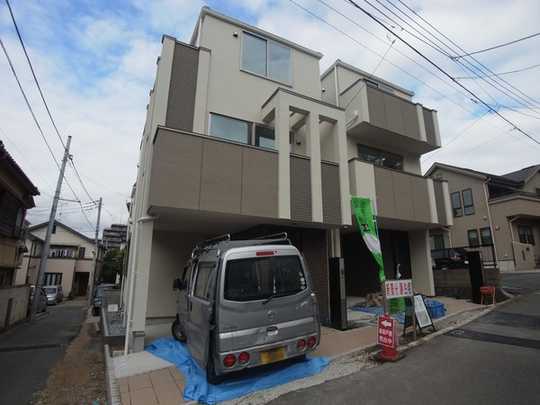 Local appearance photo