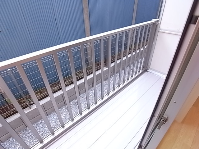 Balcony. Veranda.