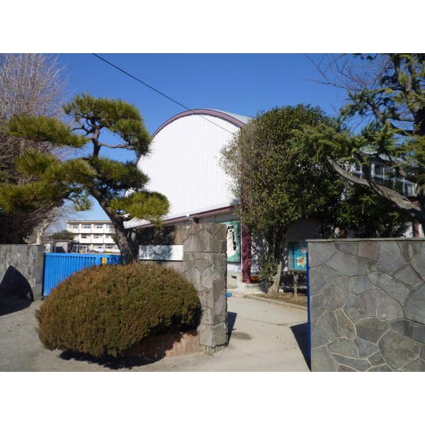 Primary school. 360m to Funabashi Municipal Nakanogi elementary school (elementary school)