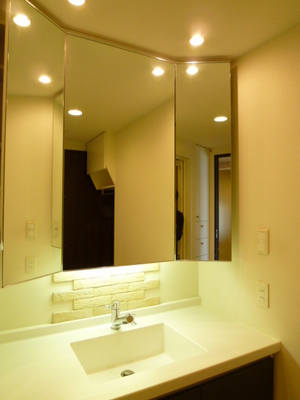 Washroom. Easy of dressing in the triple mirror, Stylish independent wash basin