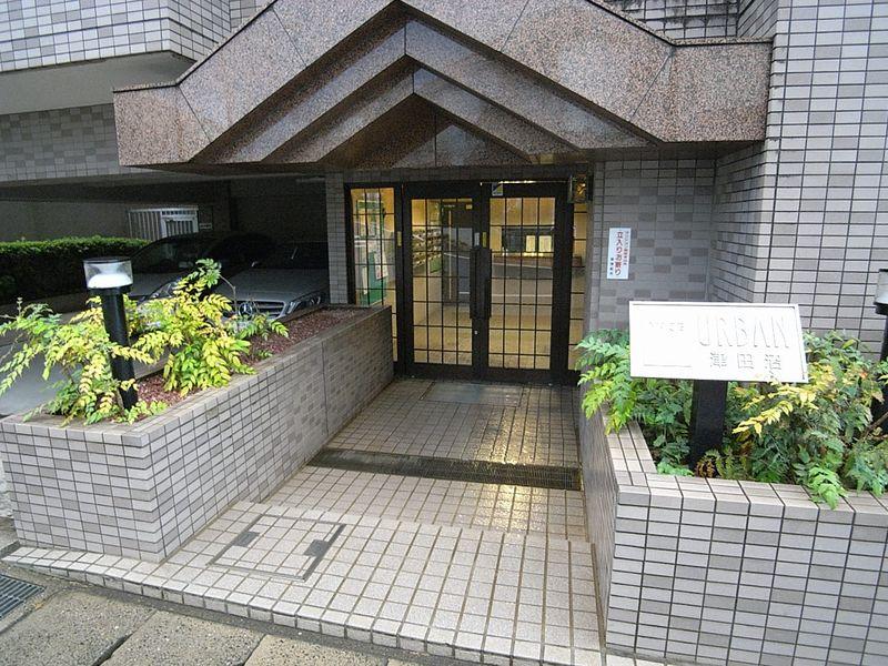 Entrance. Mansion entrance