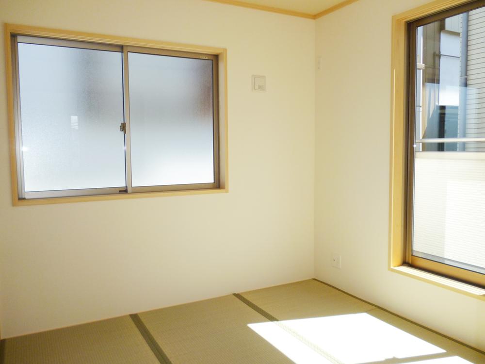 Non-living room. (December 2013) Shooting In calm tatami room, It is also good sleeping grounder.