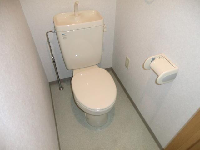 Toilet. Washlet is possible with later