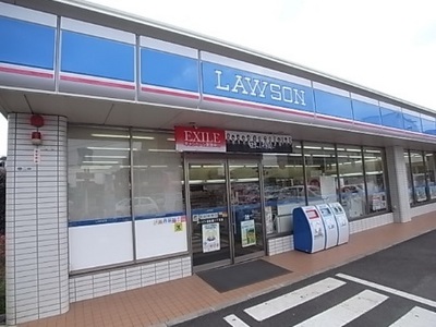 Convenience store. 808m until Lawson Funabashi sandwiched cho 3-chome (convenience store)