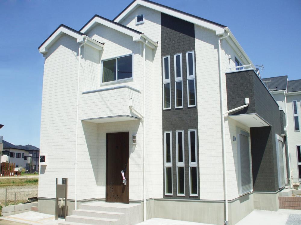 Same specifications photos (appearance). Same specifications