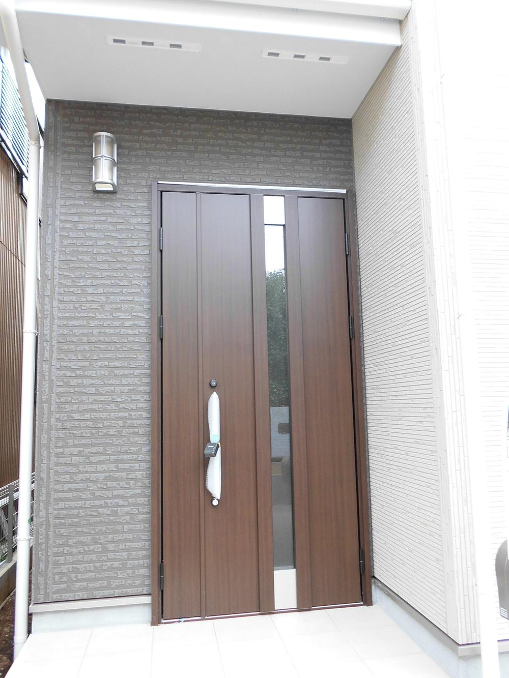 Entrance. Local (10 May 2013) Shooting