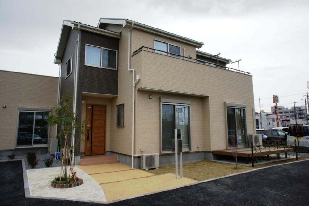 Same specifications photos (appearance)