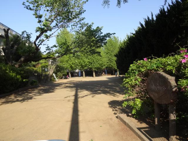 park. 60m until Miyama 1-chome Park