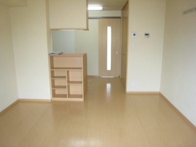 Living and room. South-facing the bright Western-style ☆