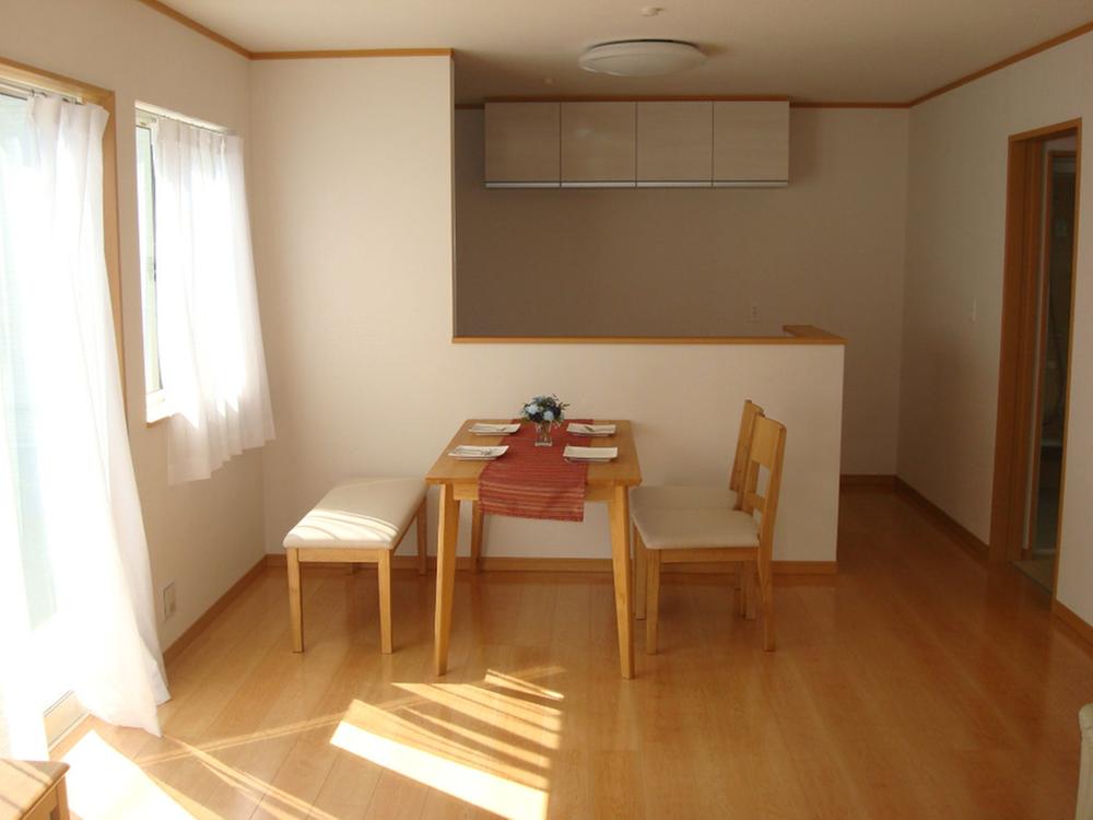 Living.  [Same specifications ・ living] Will LDK which arranged the bright open-type kitchen living room overlooking
