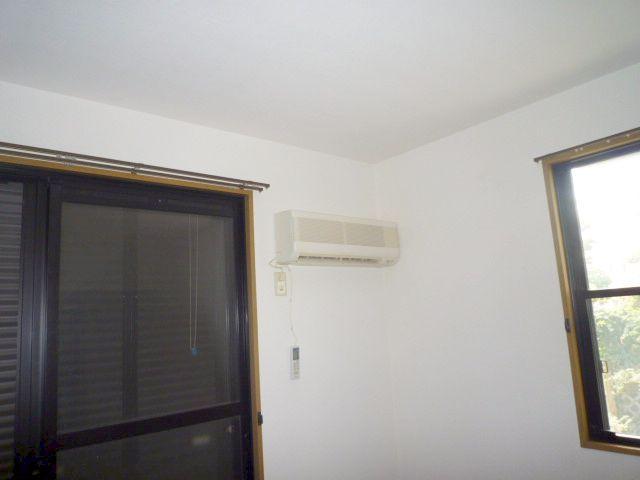 Living and room. It is air-conditioned.