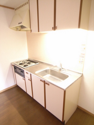 Kitchen. 3 is a system kitchen with neck grill