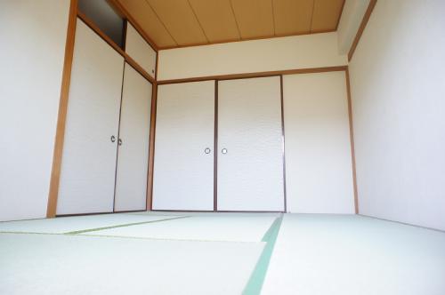 Living and room. It is a space of relaxation is Japanese-style room!