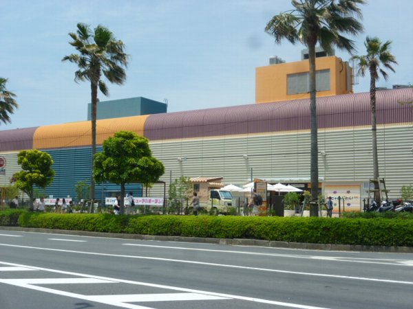 Shopping centre. 539m until GAP Funabashi LaLaport store (shopping center)