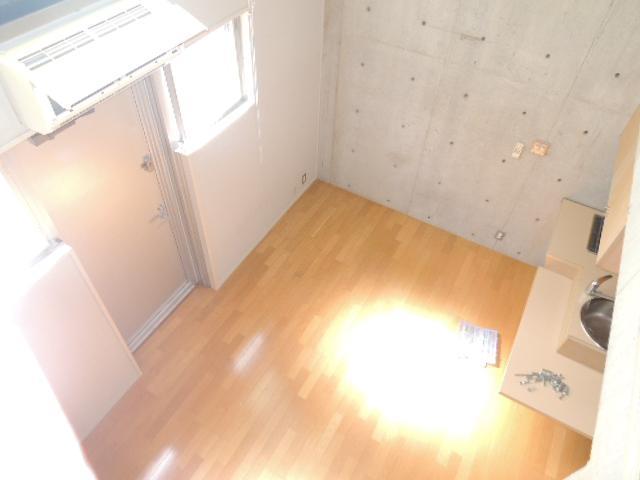 Living and room. It is very bright room.