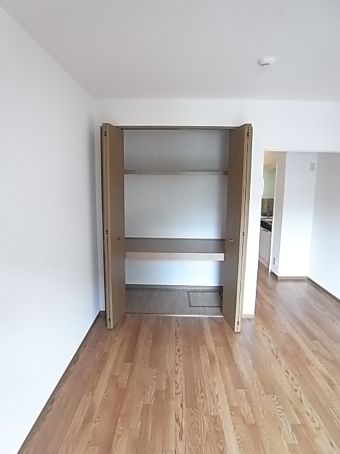 Other room space. Depth wide with storage. It comes with a whopping underfloor storage.