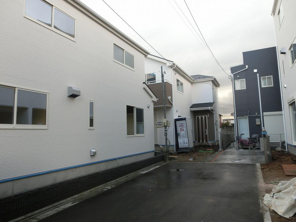 Local photos, including front road