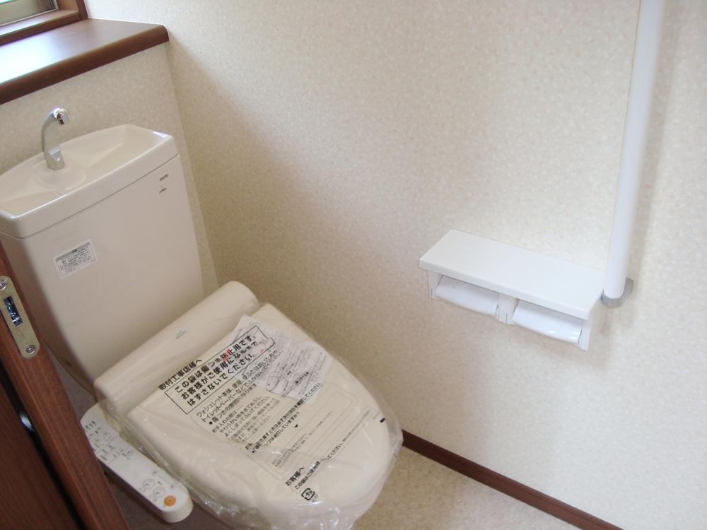 Same specifications photos (Other introspection). Both first floor second floor Washlet toilet seat