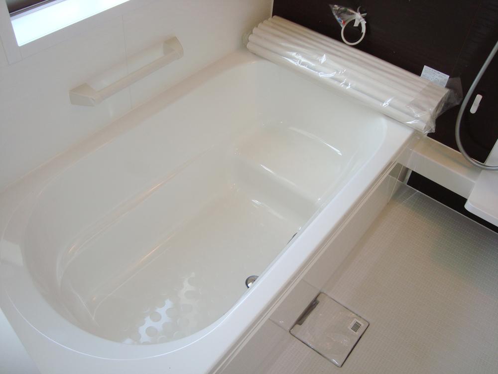 Same specifications photo (bathroom). 1 tsubo unit bus. Whole family can enjoy a bath time ※ Example of construction